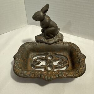 Vintage Cast Iron Bunny Rabbit Soap Dish, Sponge Holder, EasterGLA-294